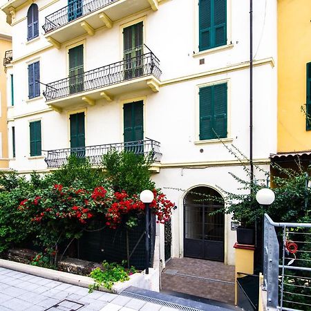 Sanremo Grand Central Apartment Eksteriør bilde